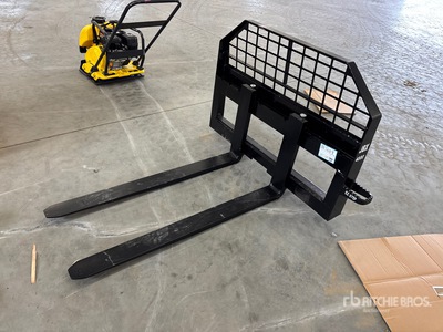 JBX 4000 48 in Skid Steer Forks (Unused)