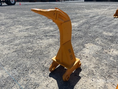 GIYI Excavator Ripper - Fits Cat 307 (Unused)