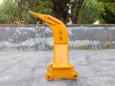 GIYI Mini Excavator Ripper - Fits Cat 307 (Unused)