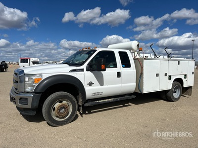 2015 Ford F-550 XLT 4x4 Extended Cab Servicewagen