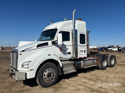 2015 Kenworth T880 6x4 Cabeza Tractora Cabina Dormitorio
