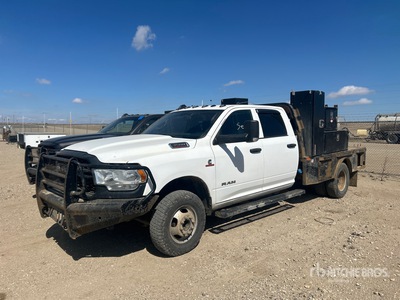 2022 Ram 3500 Flatbed Truck