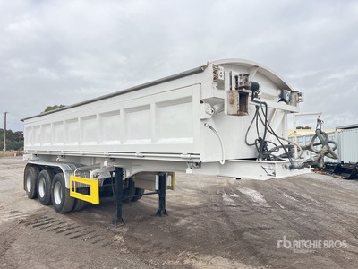 2021 Darren Oliver 8.1 m Tri/A Side Dump Trailer
