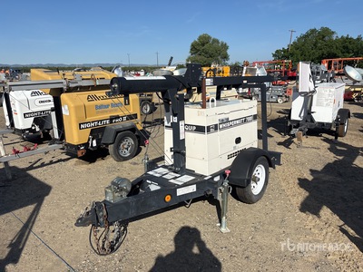 Whisperwatt 7000 Torre de iluminación