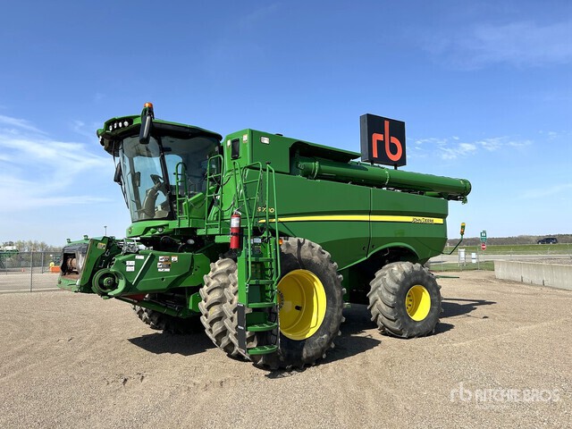 2020 John Deere S780 Combine Harvester