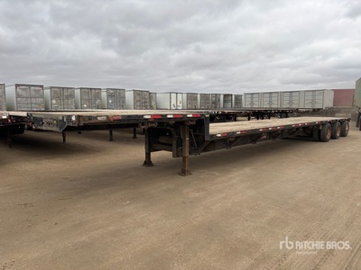 2013 Transcraft 53 ft Tri/A 53 ft Extendable Step Deck Trailer