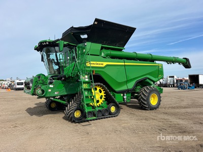 2023 John Deere X91000 Moisonneuse-batteuse