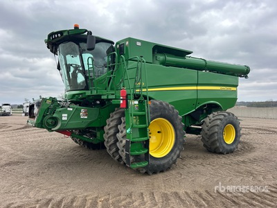 2018 John Deere S790 4x4 Cosechadora