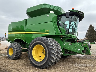 2013 John Deere S670 Maaidorser
