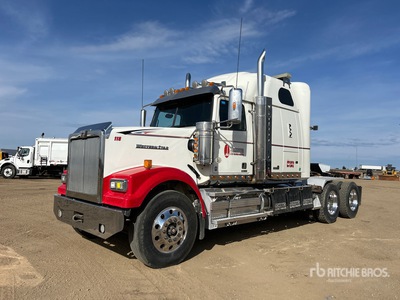 2016 Western Star 4900SF 6x4 T/A Sleeper Truck Tractor