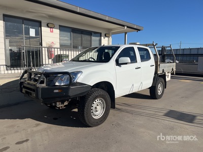 2016 Isuzu D-Max 4x4 Crew Cab بيك اب