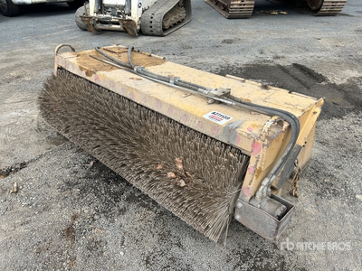 1800 mm Scopa spazzatrice per mini pala