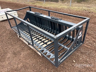 StanForge SB84 84 In Skeleton Skid Steer Bucket (Unused)