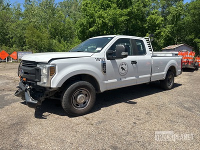 2018 Ford F250 XL 4x2 Extended Cab Pickup