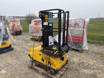 2009 Airo Micra 290 Vertical Mast Lift