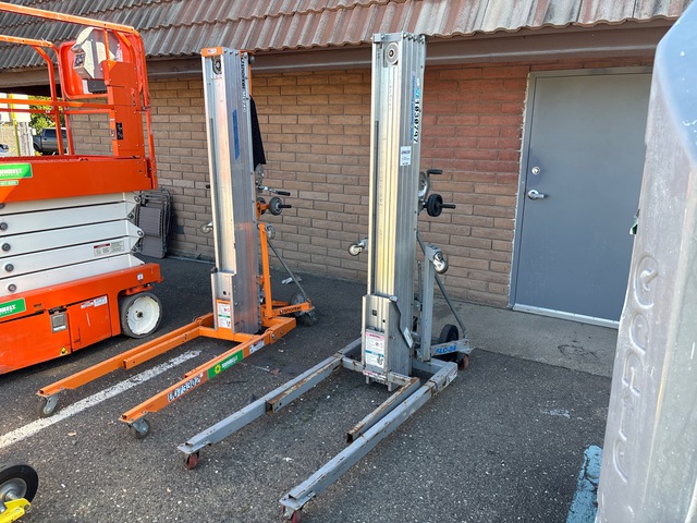 2017 Genie SLC-24 Material Hoist