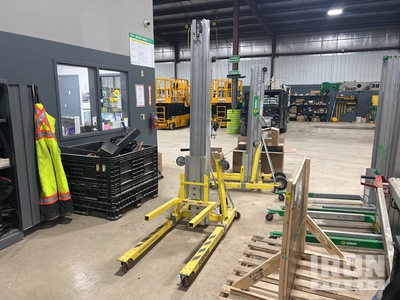 2023 Sumner 2118 Material Hoist