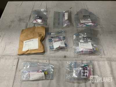 (81) Amphenol D38999/24WB35SN Electrical Receptacle Connectors