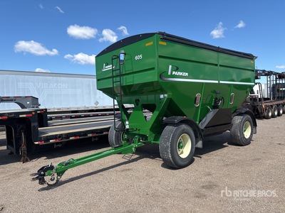 2012 Parker 605 T/A Grain Wagon