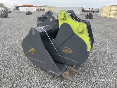Strickland Excavator Bucket - Fits Hitachi ZX210