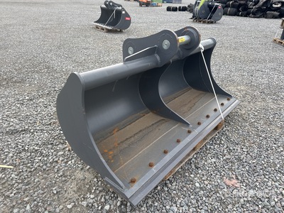 Strickland 84 in Ditch Excavator Bucket - Fits Hitachi ZX210