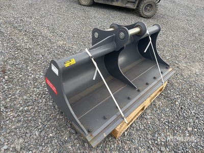 Strickland 72 in Ditch Excavator Bucket - Fits 13 Ton