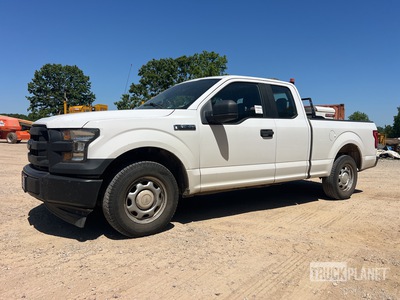 2017 Ford F-150 XL 4x2 Extended Cab Pickup