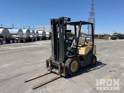 2000 Daewoo G25S-3 5000 lb Pneumatic Tire Forklift