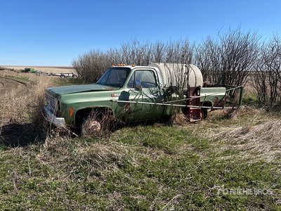 1974 GMC 2500 4x2 Pickup (Inoperable)