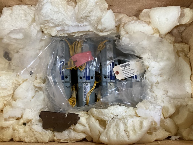 Oilgear L500116HS Directional Control Valve Assembly