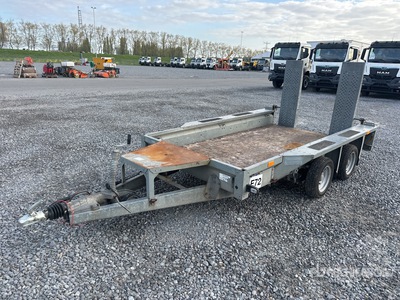 2013 Ifor-Willi GX105HD T/A Equipment Trailer