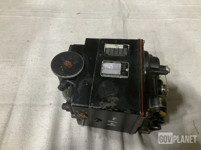 (2) Air Pressure Cabin Controllers