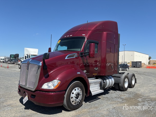 2018 Kenworth T680 6x4 T/A Sleeper Truck Tractor