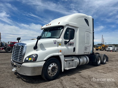 2017 Freightliner Cascadia 125 6x4 تراكتور شاحنة كابينة النوم (ثنائية المحور)