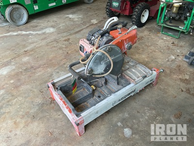 2022 Husqvarna MS360 Brick Cutter w/Stand