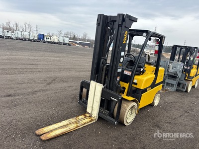 2022 Yale GLC100VXNKAE092 9650 lb Cushion Tire Forklift