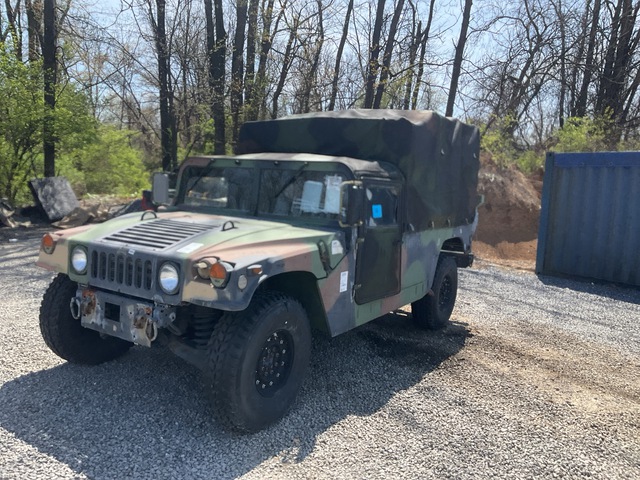 2002 AM General M1097A2 HMMWV 2 Door Soft Top w/Truck Body