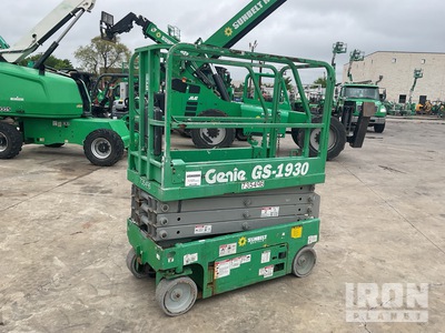2015 Genie GS-1930 Electric Scissor Lift