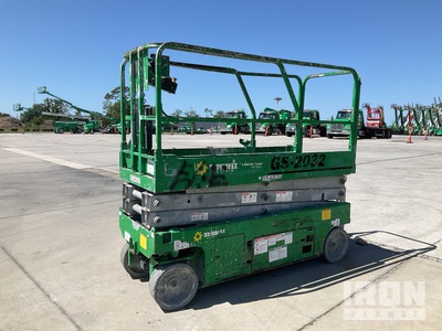 2016 Genie GS2032 Electric シザーリフト