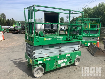 2015 Genie GS2632 Electric Scissor Lift