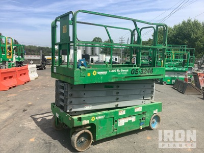 2015 Genie GS3246 Electric Scissor Lift
