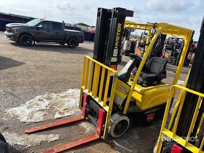 Hyster J40XNT 3750 lb Electric Forklift