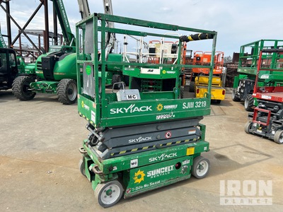 2015 Skyjack SJIII-3219 Electric Scissor Lift
