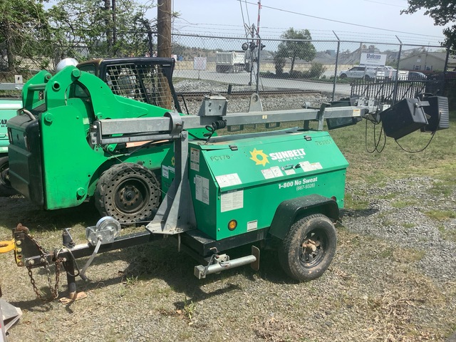 2015 Terex RL4 6 kW Light Tower