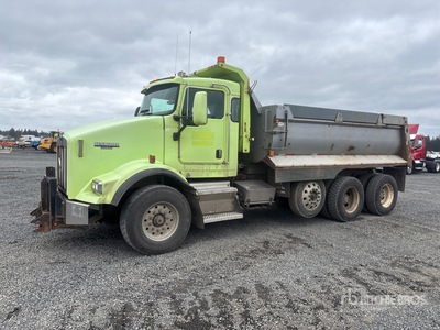 2006 Kenworth T800B 8x4 4-Achs Kipper-Lkw