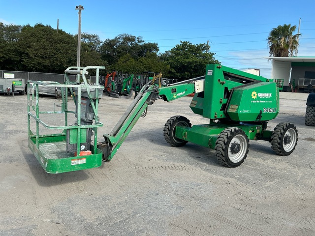 2018 JLG 340AJ 4WD Diesel Articulating Boom Lift