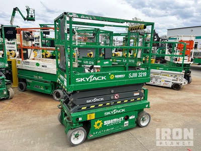 2016 Skyjack SJIII-3219 Electric Scissor Lift