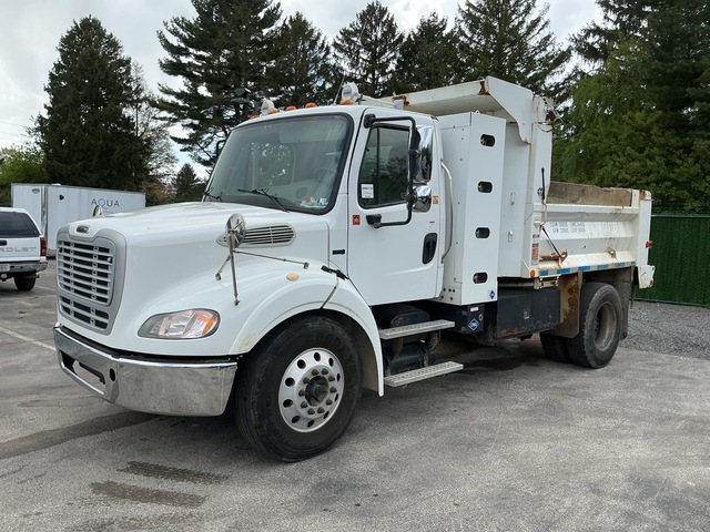2015 Freightliner M2112 4x2 CNG S/A Dump Truck 2015 Freightliner M2112 4x2 CNG S/A Dump Truck