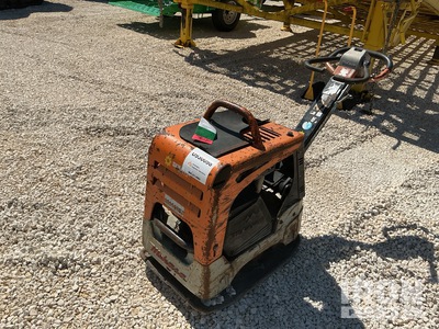 2019 Multiquip MVH-208GH Reversible Vibratory Plate Compactor
