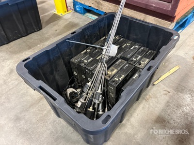 Quantity of (14) Motorola 2-Way أجهزة الراديو
